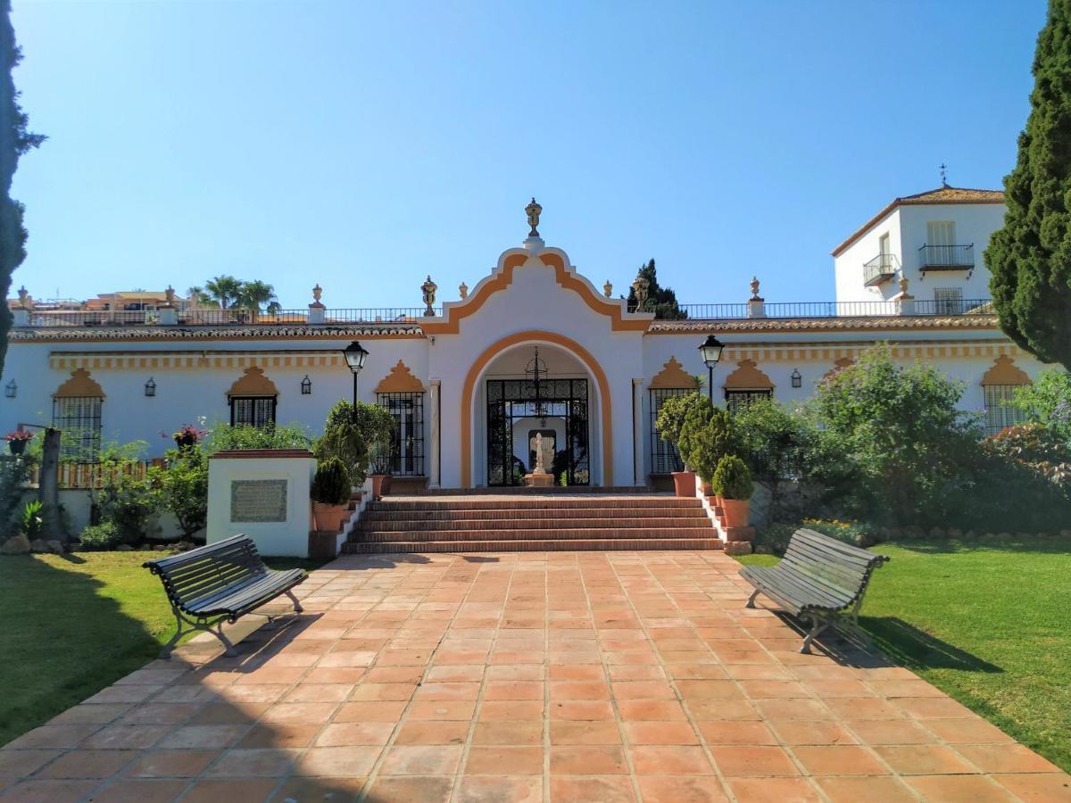 Appartamento Dona Carlota Gardens, Sea Views, Pool, Restaurant Torremolinos Esterno foto